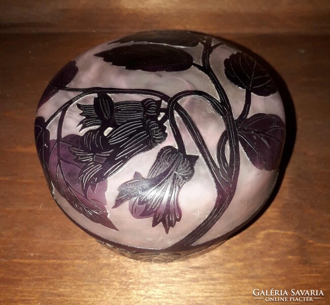 Szecessziós üveg / Delatte-Nancy.