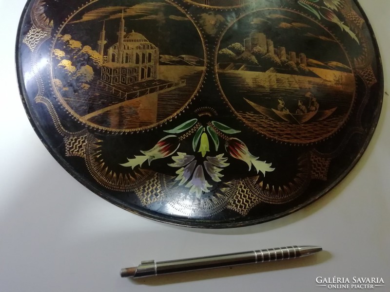 Mecset antik réz fali dísz a képeken látható állapotban.Több száz Aukció és Akció