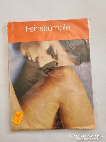 Női retro német harisnya a 80-as évekből