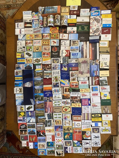 Gyufa gyűjtemény a Magyar mellett főleg Ausztria és nemzetközi, újszerű állapotban.