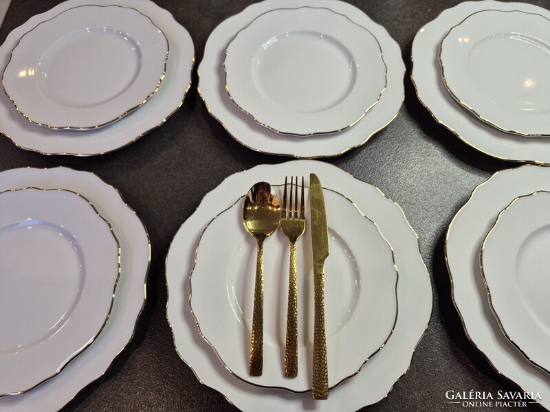 Vadi új hat személyes étkészlet dobozban