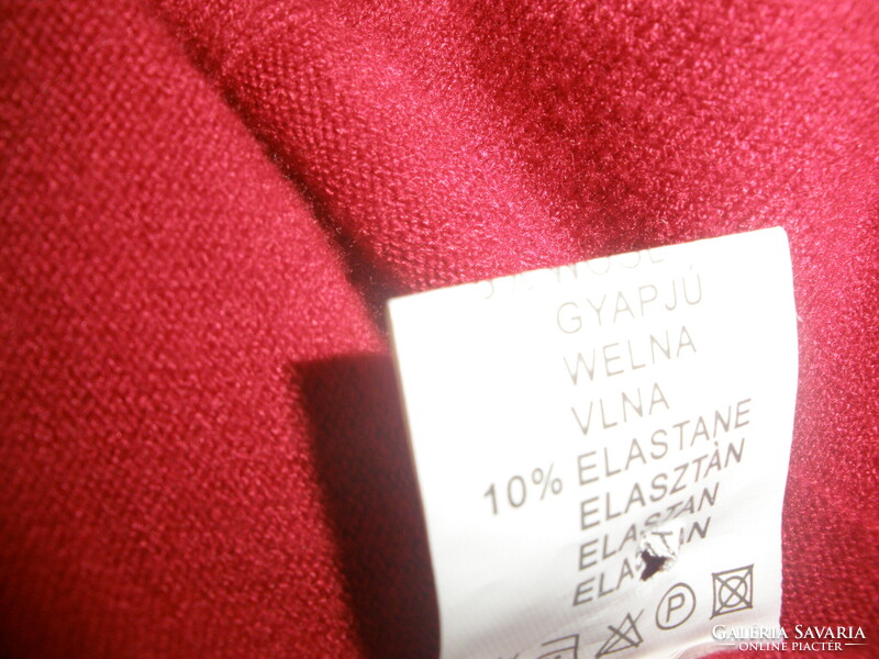 Pamut - kasmír - gyapjú (5%) tartalmú kötött ruha, piros