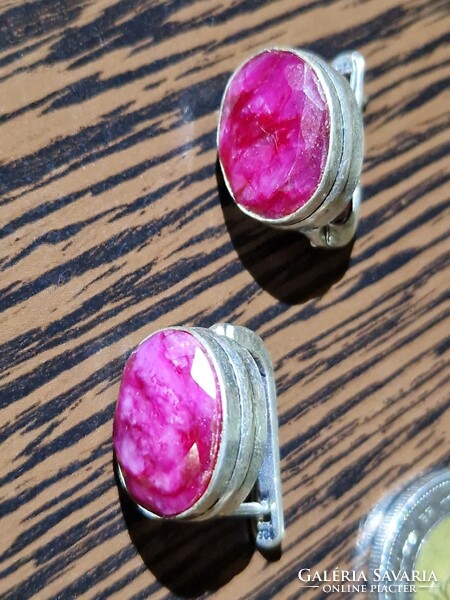 Ezüst Rubin köves fülbevaló