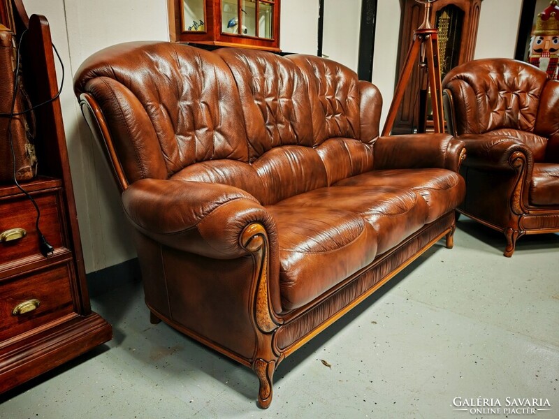 Antikolt barna olasz valódi bőr ülőgarnitúra , 3 személyes bőr kanapé + 2 fotel újszerű állapotban