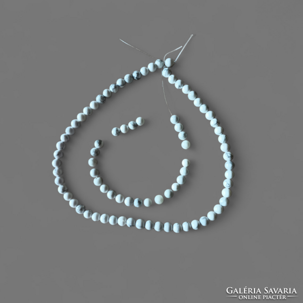 Howlit ásvány golyók