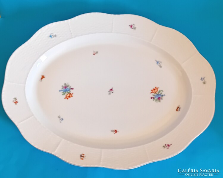 Nagyméretü herendi pecsenyéstál  koronás címerrel