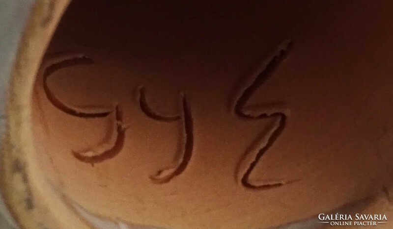 1V282 Győrbíró Enikő: fiatal lány csokorral kerámia figura 26 cm