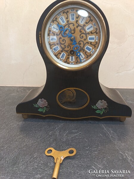 Német kandalló óra  szép állapotban.