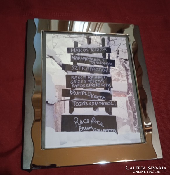 Beautiful framed Hungarian Photo in excellent condition