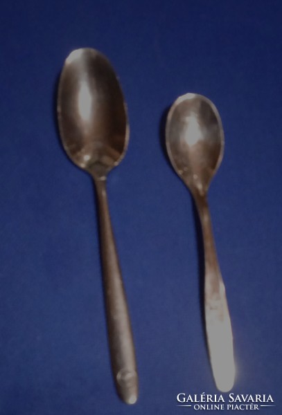 Lufthansa and Malev Airlines tea spoon. Great collectors item 2 pieces in total
