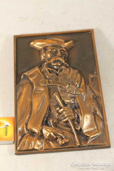 Bronzírozott fém relief 828