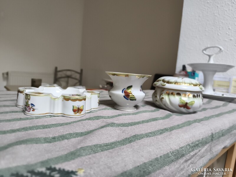 Herendi Viktoriamintás dísztárgyak.