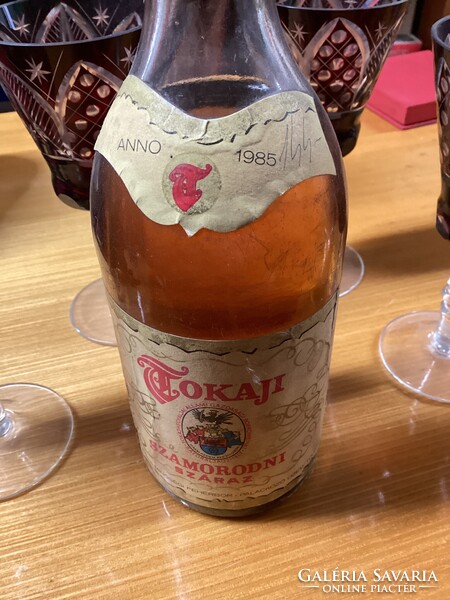 1985-ös Tokaji Szamorodni 0,5 l, bontatlan