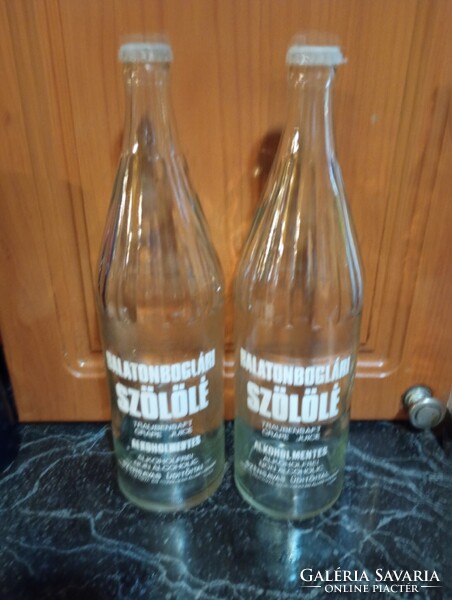 Balatonboglári üvegek ,sok retro üveg mától liciten .Több száz Aukció és Akció