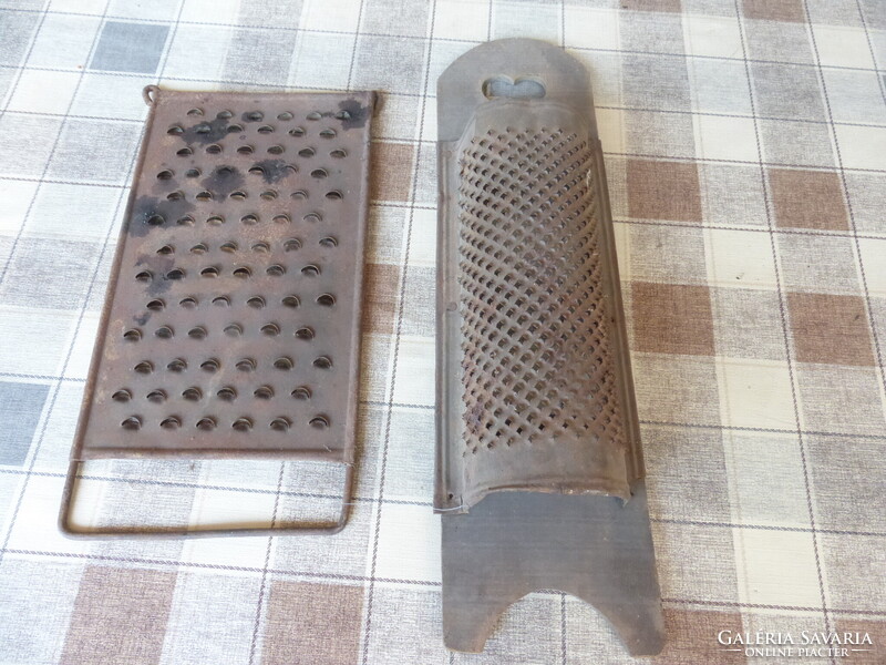 Retró/néprajzi  zöldség reszelők