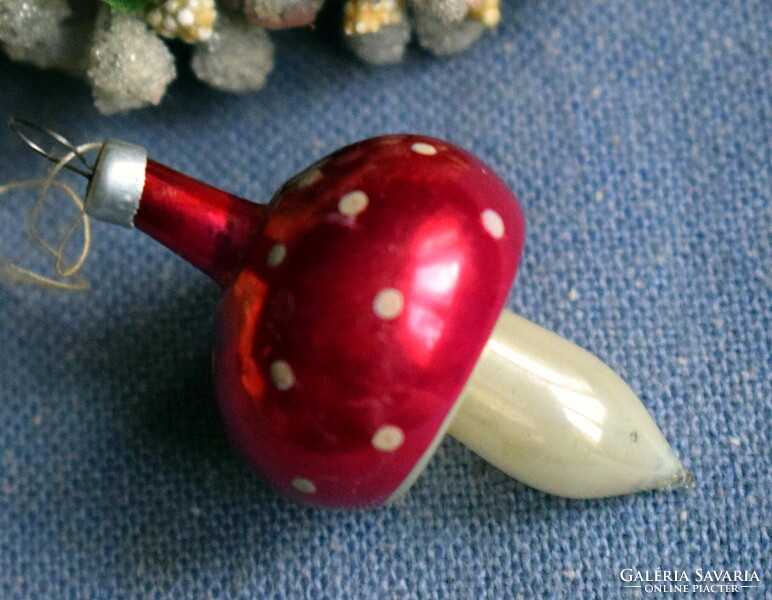 Régi kicsi  üveg gomba karácsonyfadísz  5,5cm + függesztő