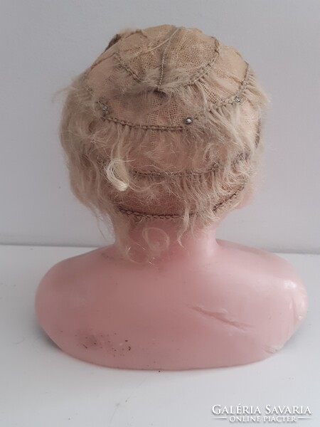 KÜLÖNLEGES BABÁK 7: NAGYON RÉGI VIASZ BABAEJ ROSSZ ÁLLAPOTBAN