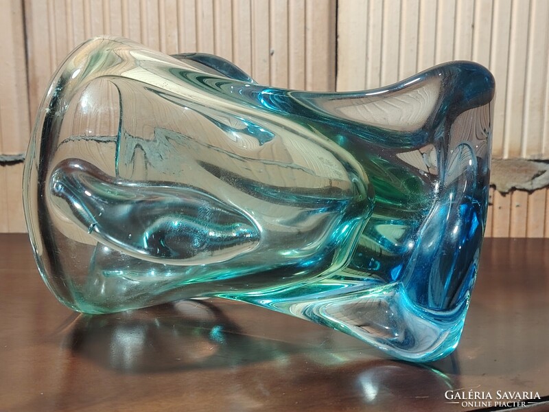 Sommerso stílusú Muranói üveg váza ALKUDHATÓ