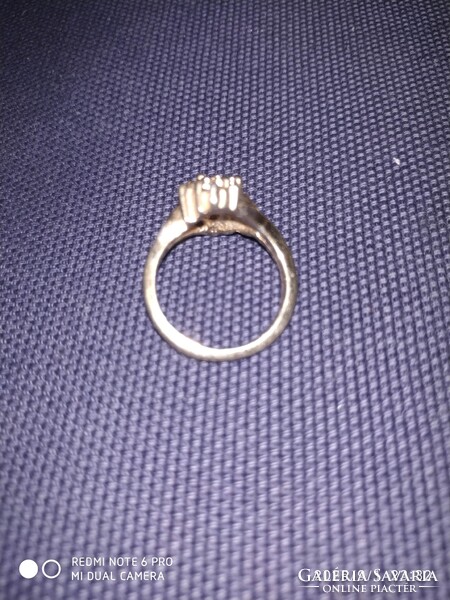 Aranyozott női gyűrű ólomkristály kő berakással