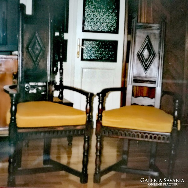 Caquetoire vagyis beszélgetőszék, egy karosszék-stílus az európai reneszánsz idejéből