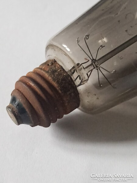 Régiség, gyűjtőknek! 1db régi típusú  Tungsram izzó. Normál foglalatba  való
