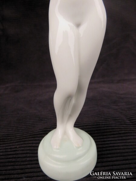 Retro Aqincum Porcelán Fésülködő Nő Akt Szobor