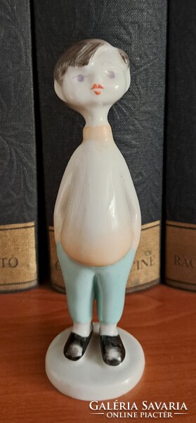 Hollóházi porcelán - Peti, a pocakos kisfiú (Káldor Aurél)