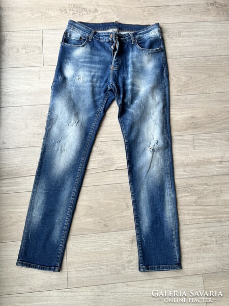 DSQUARED2 sötétkék  koptatott férfi farmernadrág 52