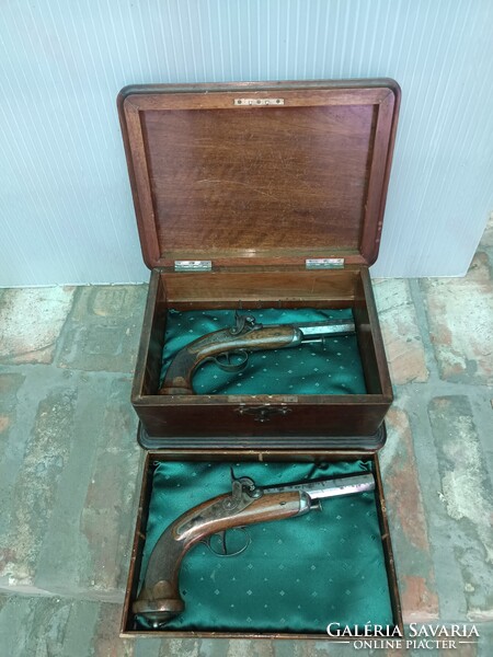 1800 As évek, antik párbaj pisztoly pár.