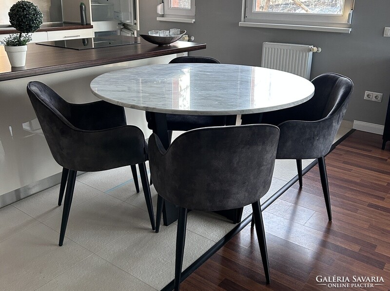 Modern márvány étkezőasztal 120 cm x 78 cm