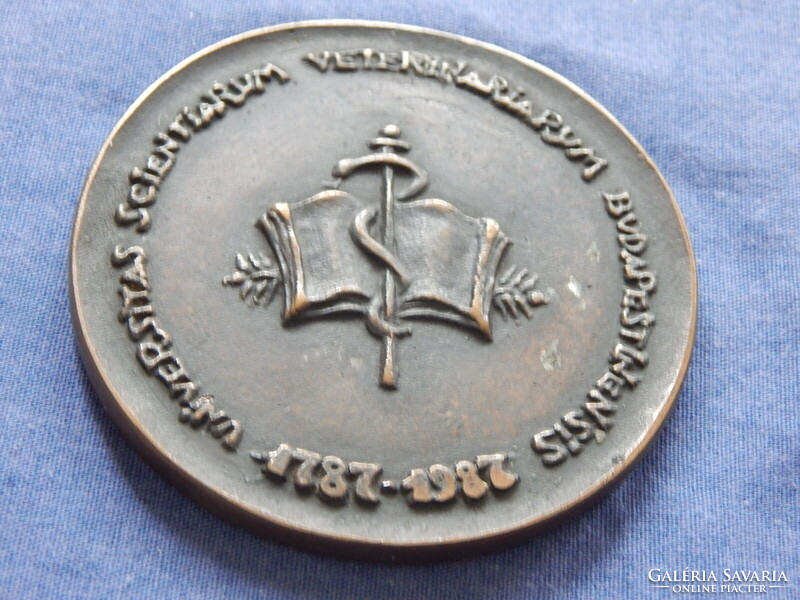 Madarassy Walter:: Budapest University of Veterinary Medicine 1787-1987 - marked bronze plaque