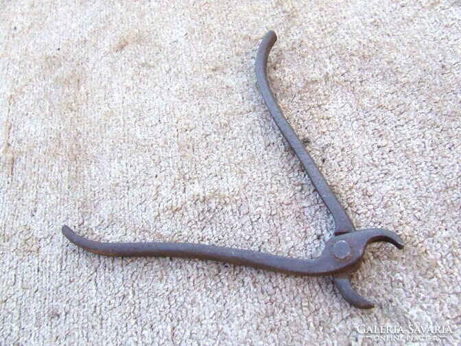 Régi szerszám fogó