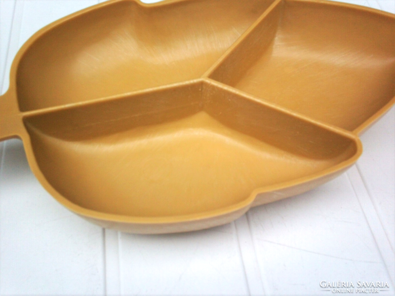 Retro egyedi különleges műanyag osztott levélforma kínáló