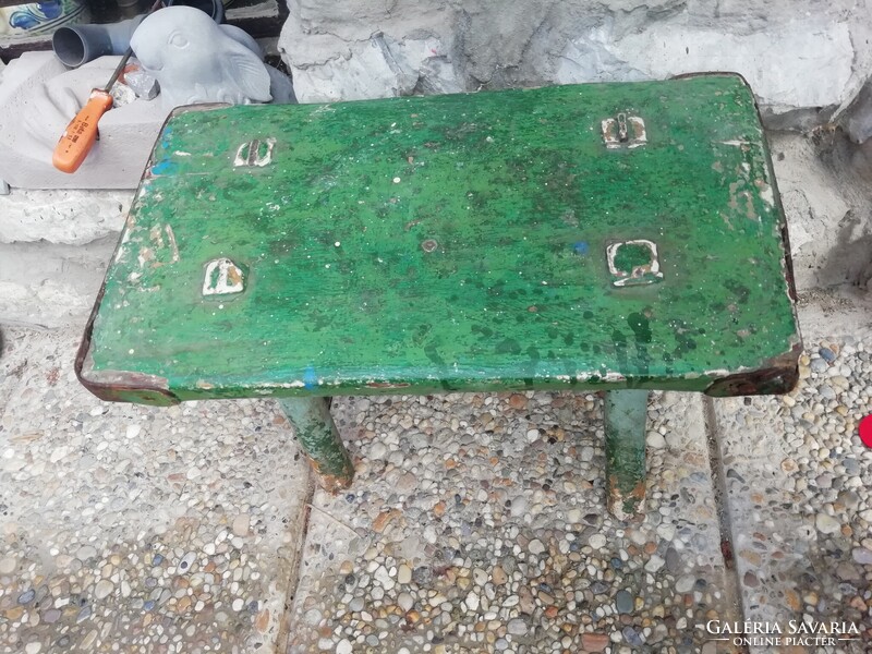 Népi sámli, fejőszék stabil a képeken látható állapotban