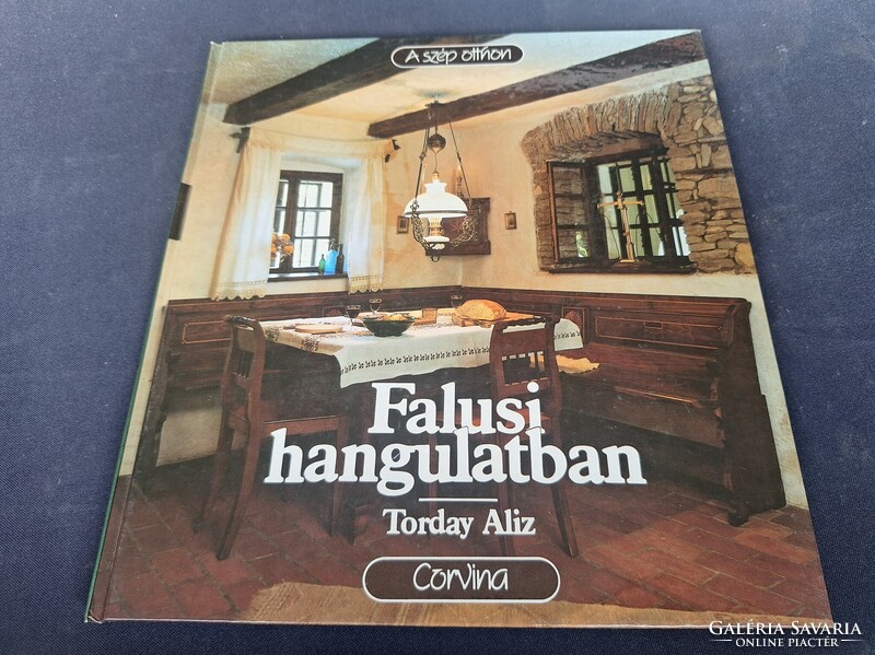 Torday Aliz: Falusi ​hangulatban.  950.-Ft
