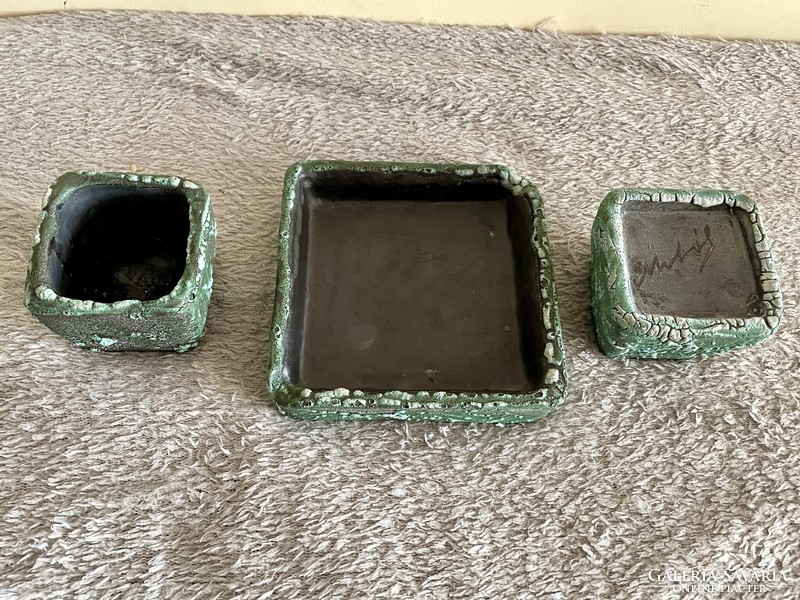 Mihály Béla kerámiák: hamutál, mécsestartó, gyertyatartó