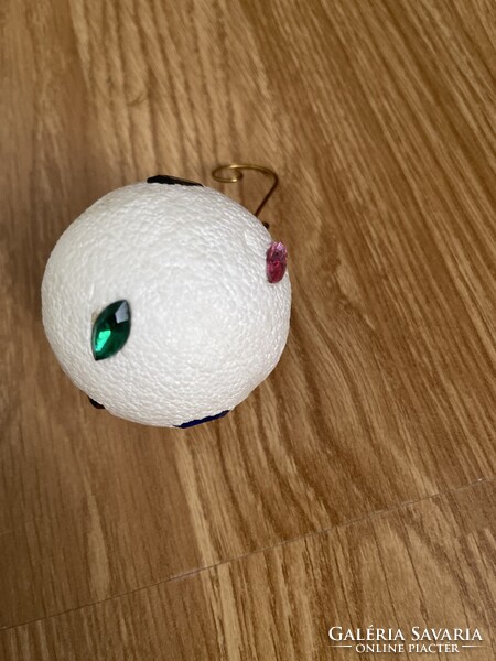 Gyönyörű retró karácsonyfa dísz hógömb színes kövekkel.