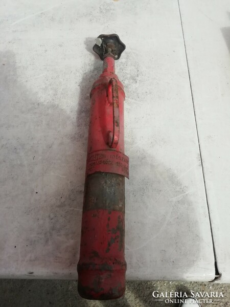 1966- os Tűzoltó készülék képeken látható állapotban. ﻿Hihetetlen aukciók és akciók