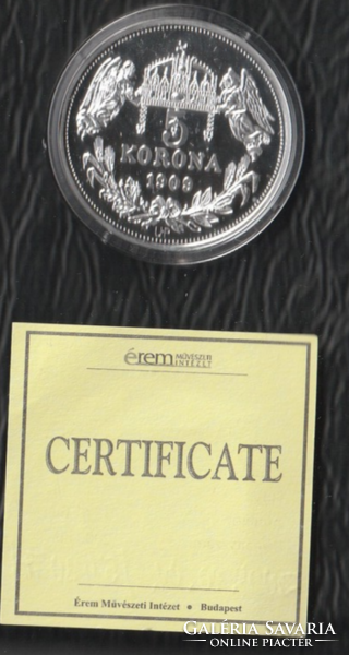 Királyi koronák 5 Korona II. László