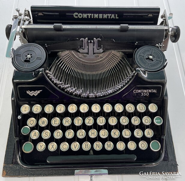 Continental írógép (kb. 1942)