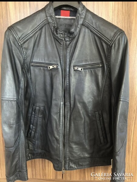 Valódi bőrkabát új.