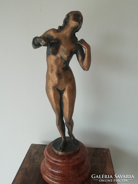 Pásztor - Kleopátra bronz szobor