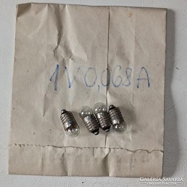 Retro/vintázs izzó hagyatékból. 1,0V-0,068A. Kisautó, játék csere is érdekel