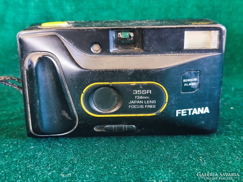 Fetana 35SR 35mm filmes kompakt fényképezőgép 34mm lencsével és vakuval