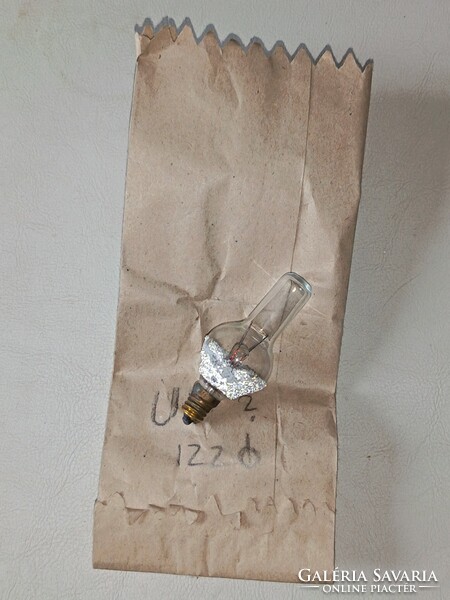 Retro/vintázs izzó hagyatékból.. Kisautó, játék csere is érdekel