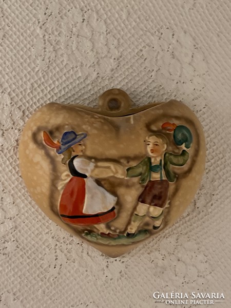 Wagner & Abel Bertram festett-mázas fajansz falikép, tároló.