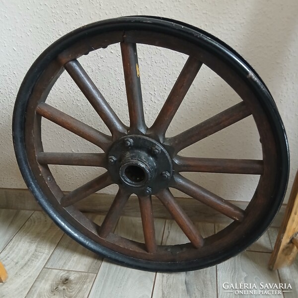 Eredeti antik Ford-T modell autókerék (61,5x18 cm)