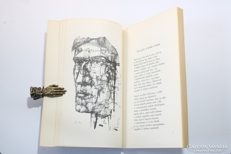 Faludy György Villon balladái. Szalay Lajos rajzaival. Ritka kiadás New Brunswick Hibátlan példány !