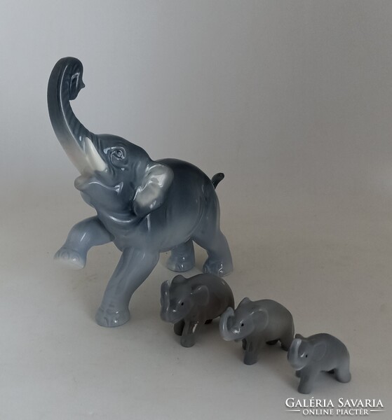 Metzler - Ortloff porcelán elefánt család!