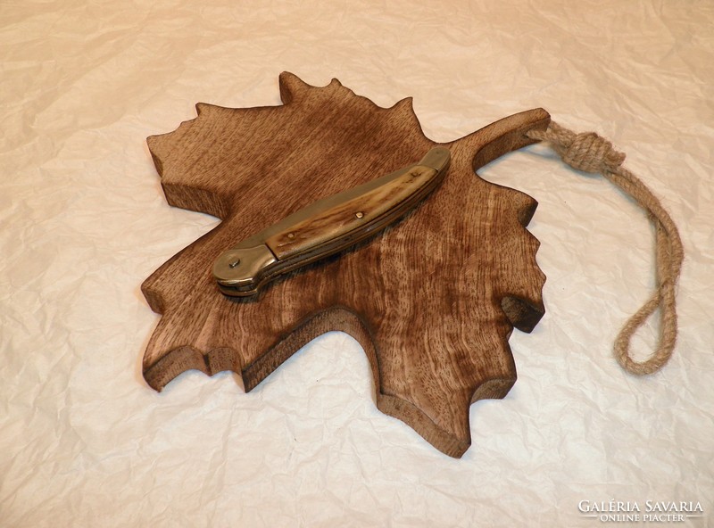 Tapodi fejesgörbe. Kés, bicska, tőr, borotva.